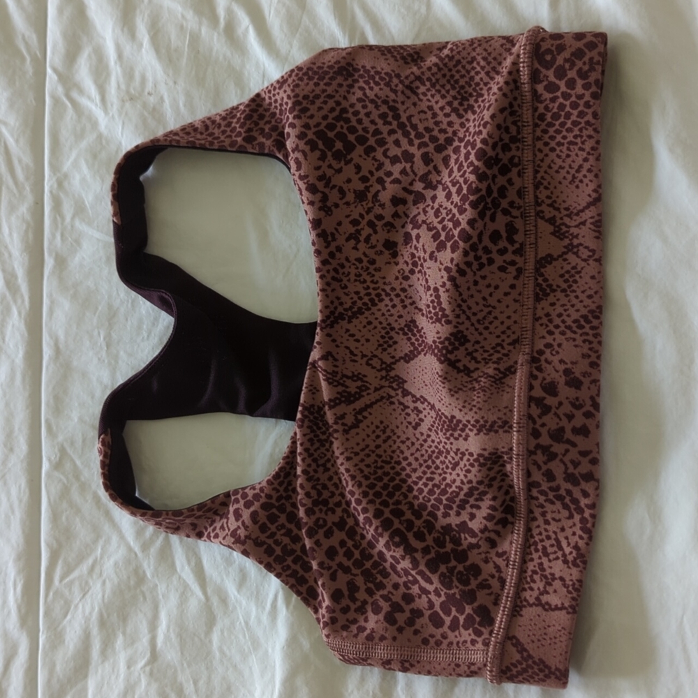 Lululemon Sports Bra
